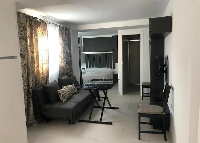 Casa Puerta De Almodovar Córdova