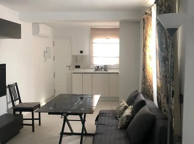 Casa Puerta De Almodovar Apartamento