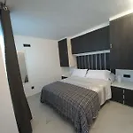 Casa Puerta De Almodovar Апартаменты *