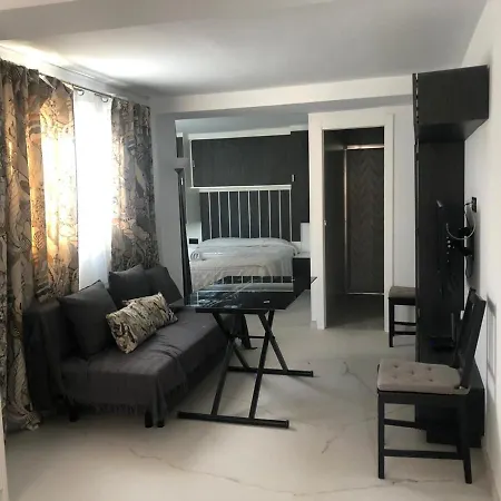 Casa Puerta De Almodovar コルドバ