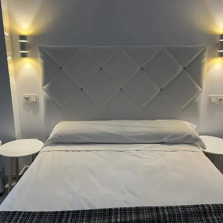 Casa Puerta De Almodovar アパート コルドバ